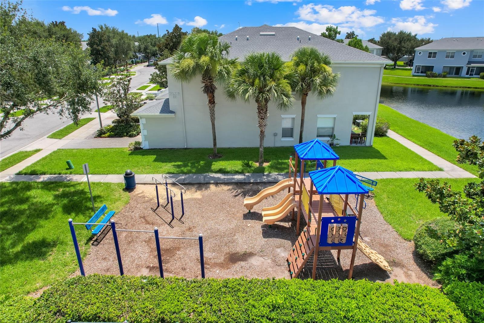SAVANNAH PINES CONDO PHS 4, 8 AND 9 - Residential