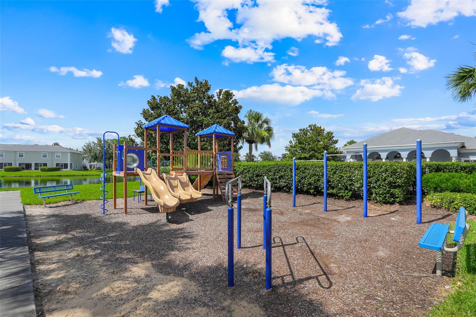SAVANNAH PINES CONDO PHS 4, 8 AND 9 - Residential