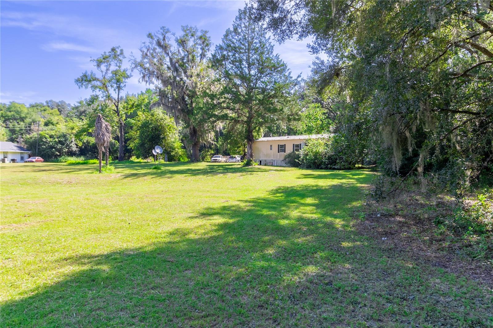 CADILLAC ESTATES - Residential