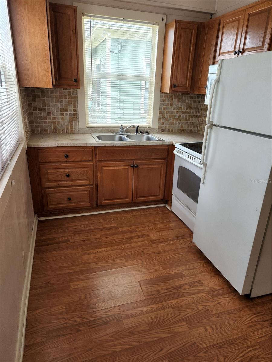 GROVE HEIGHTS - Residential Income