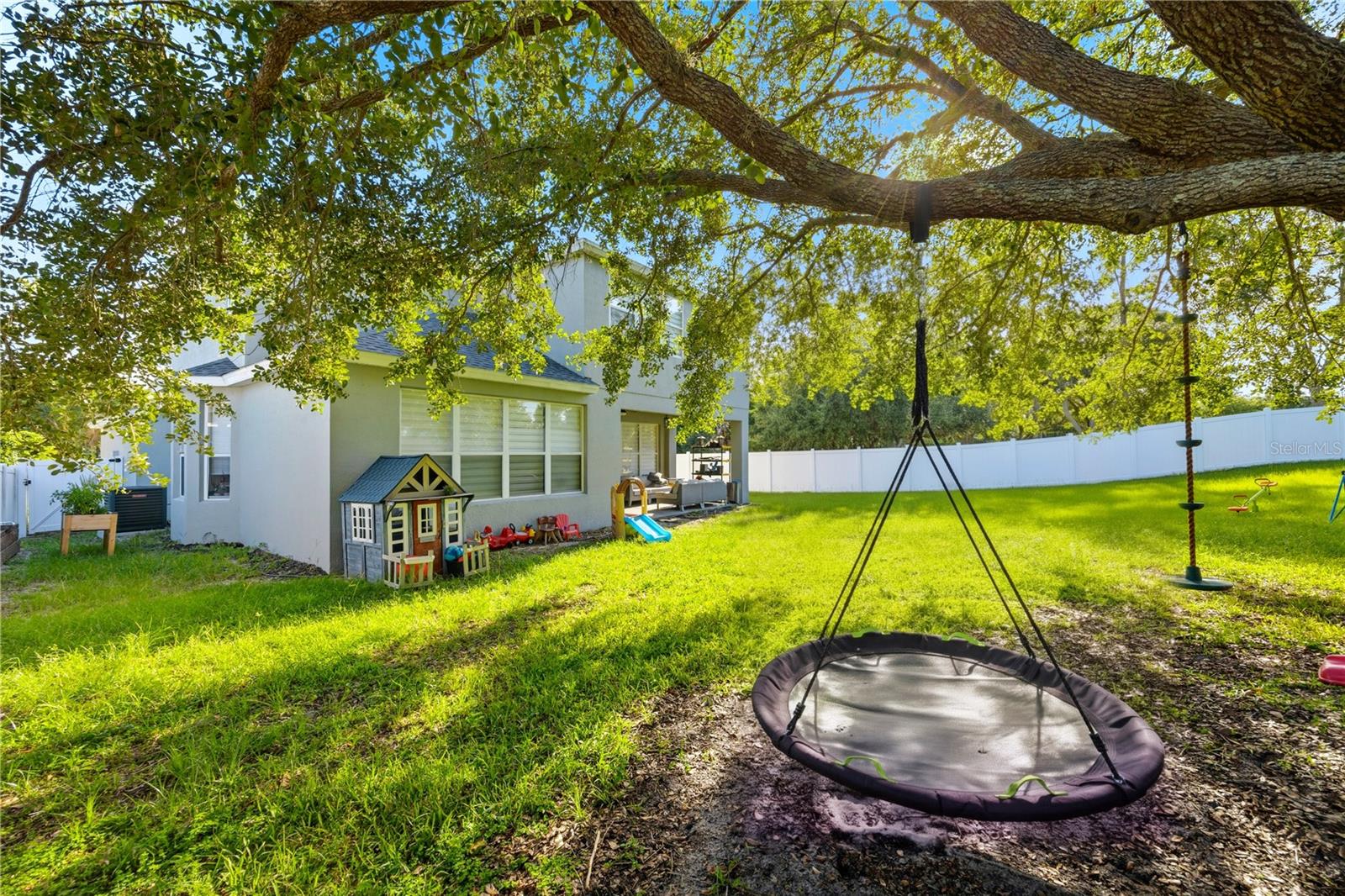OAKHURST RESERVE UNIT ONE - Residential