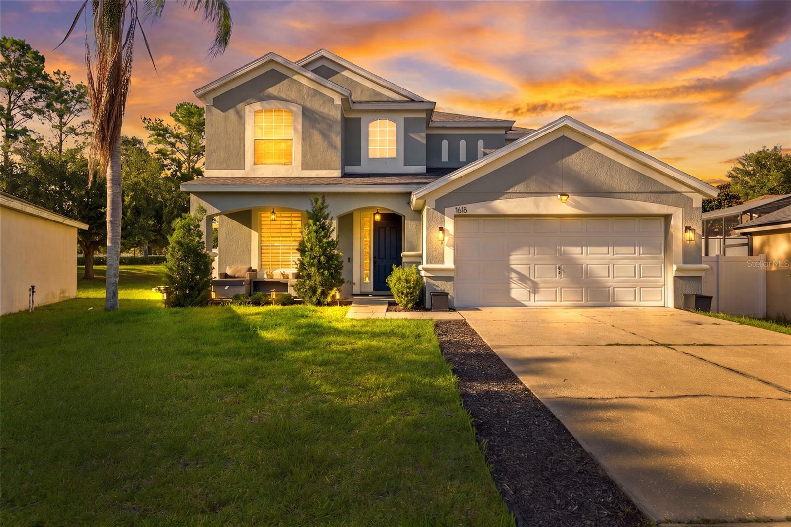 OAKHURST RESERVE UNIT ONE - Residential