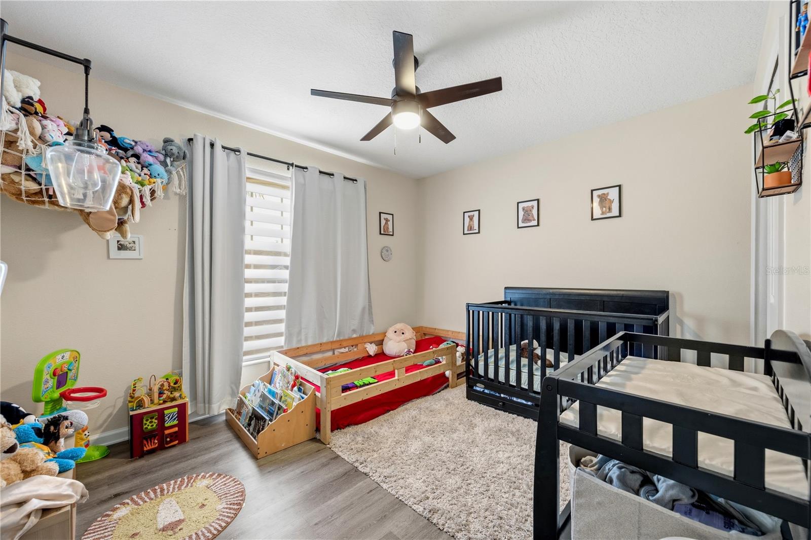 OAKHURST RESERVE UNIT ONE - Residential