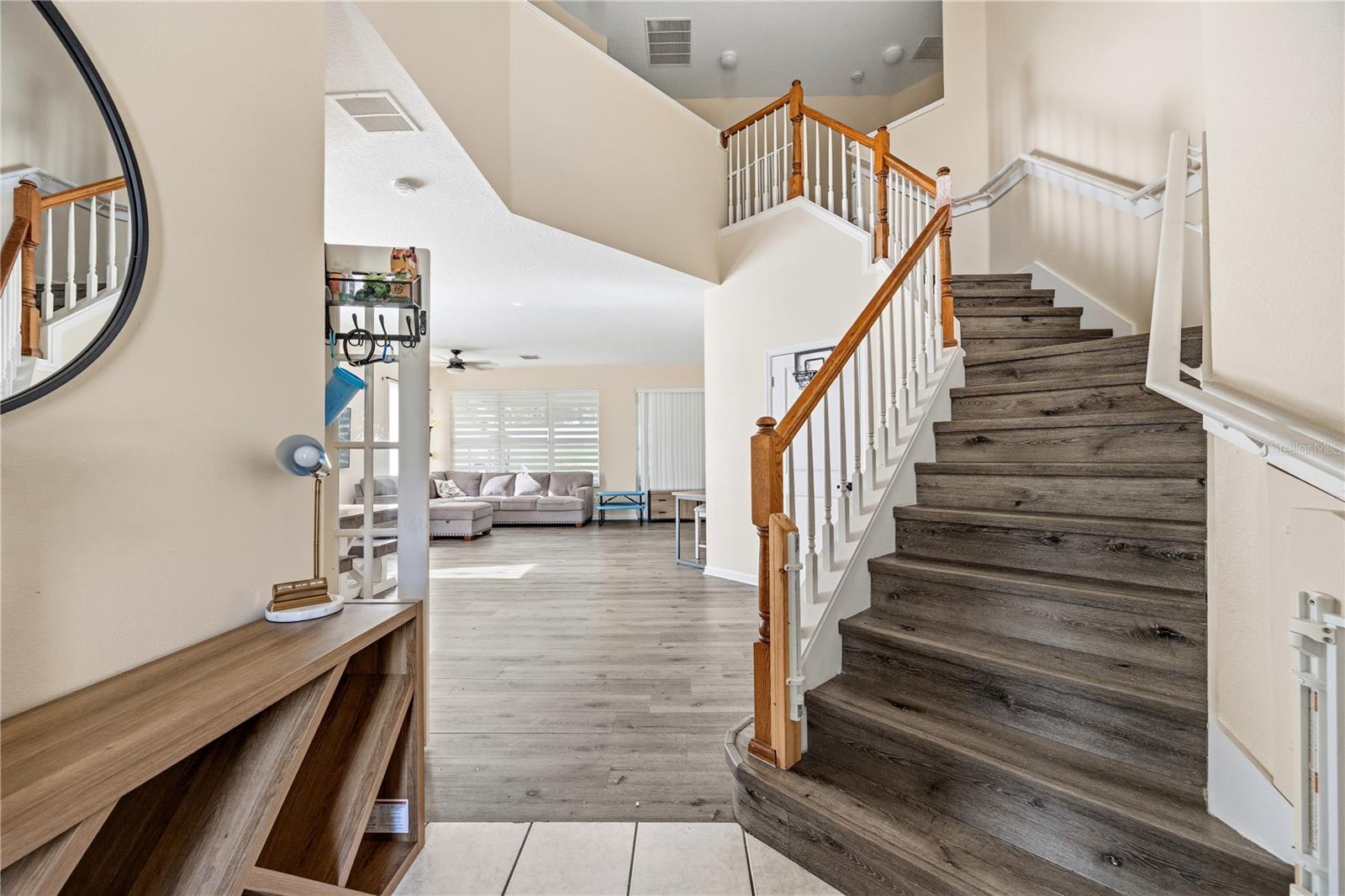 OAKHURST RESERVE UNIT ONE - Residential