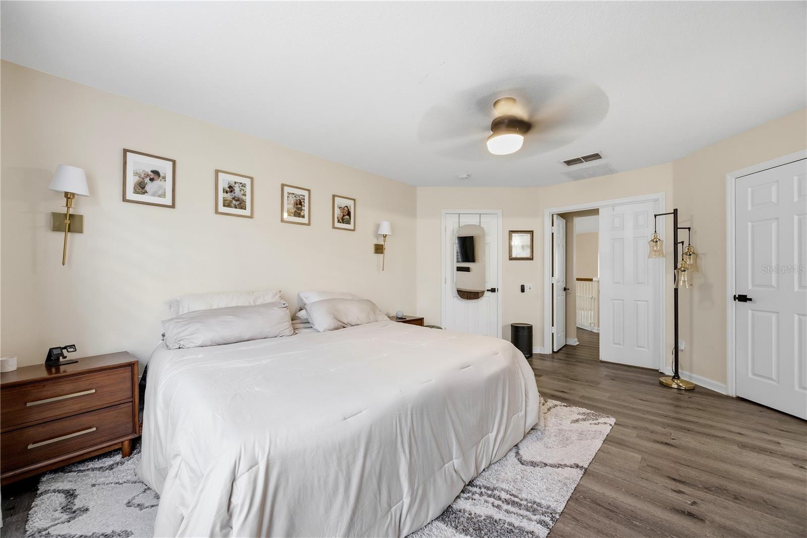 OAKHURST RESERVE UNIT ONE - Residential