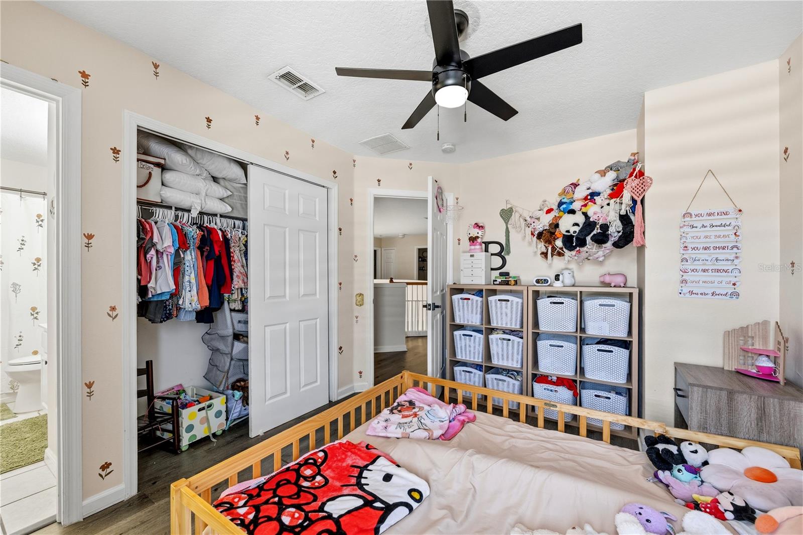 OAKHURST RESERVE UNIT ONE - Residential