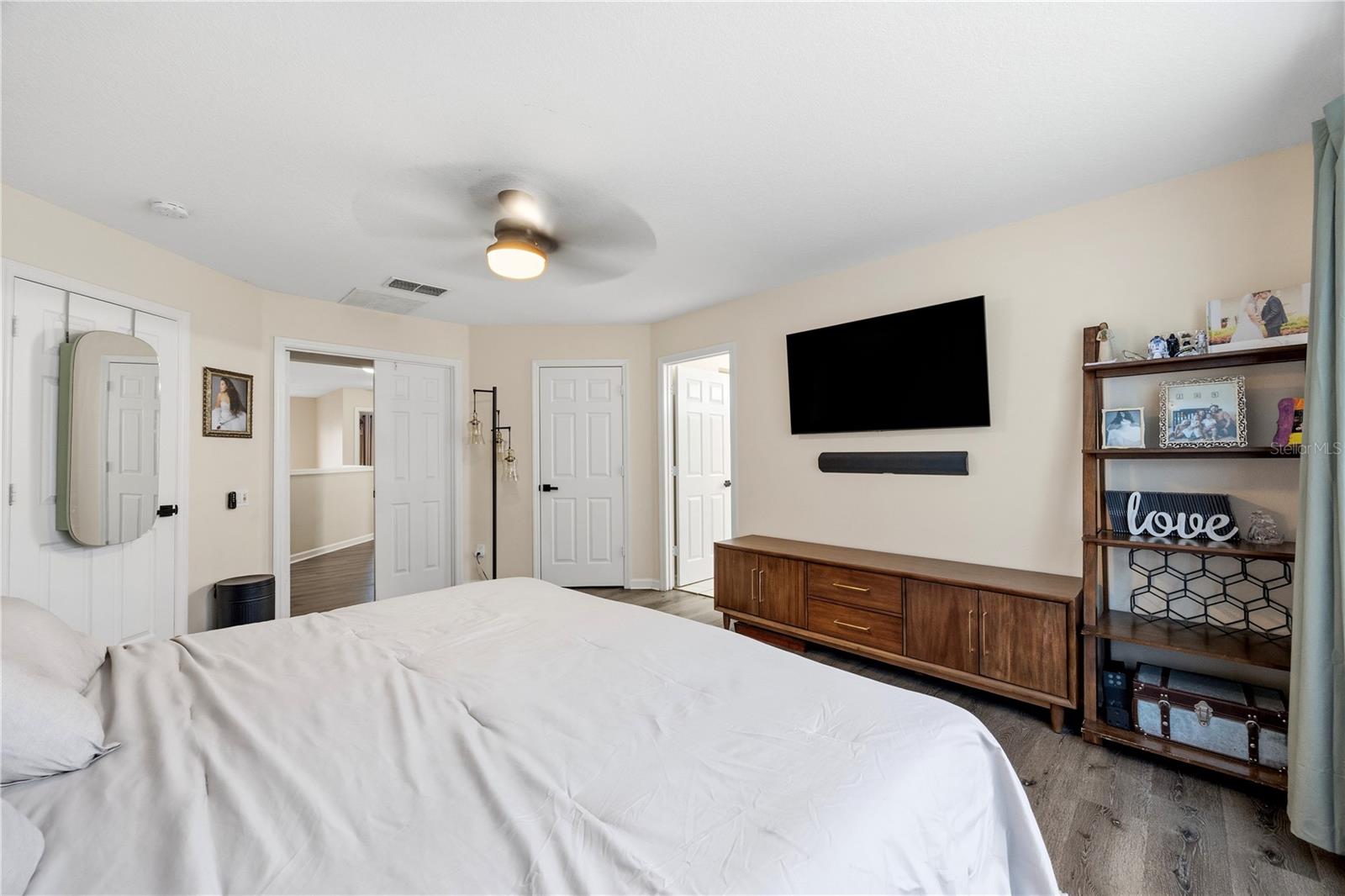 OAKHURST RESERVE UNIT ONE - Residential