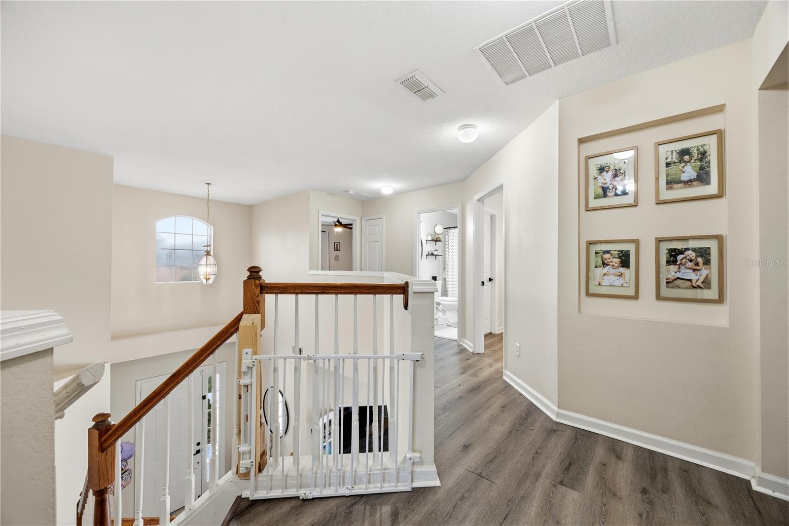 OAKHURST RESERVE UNIT ONE - Residential