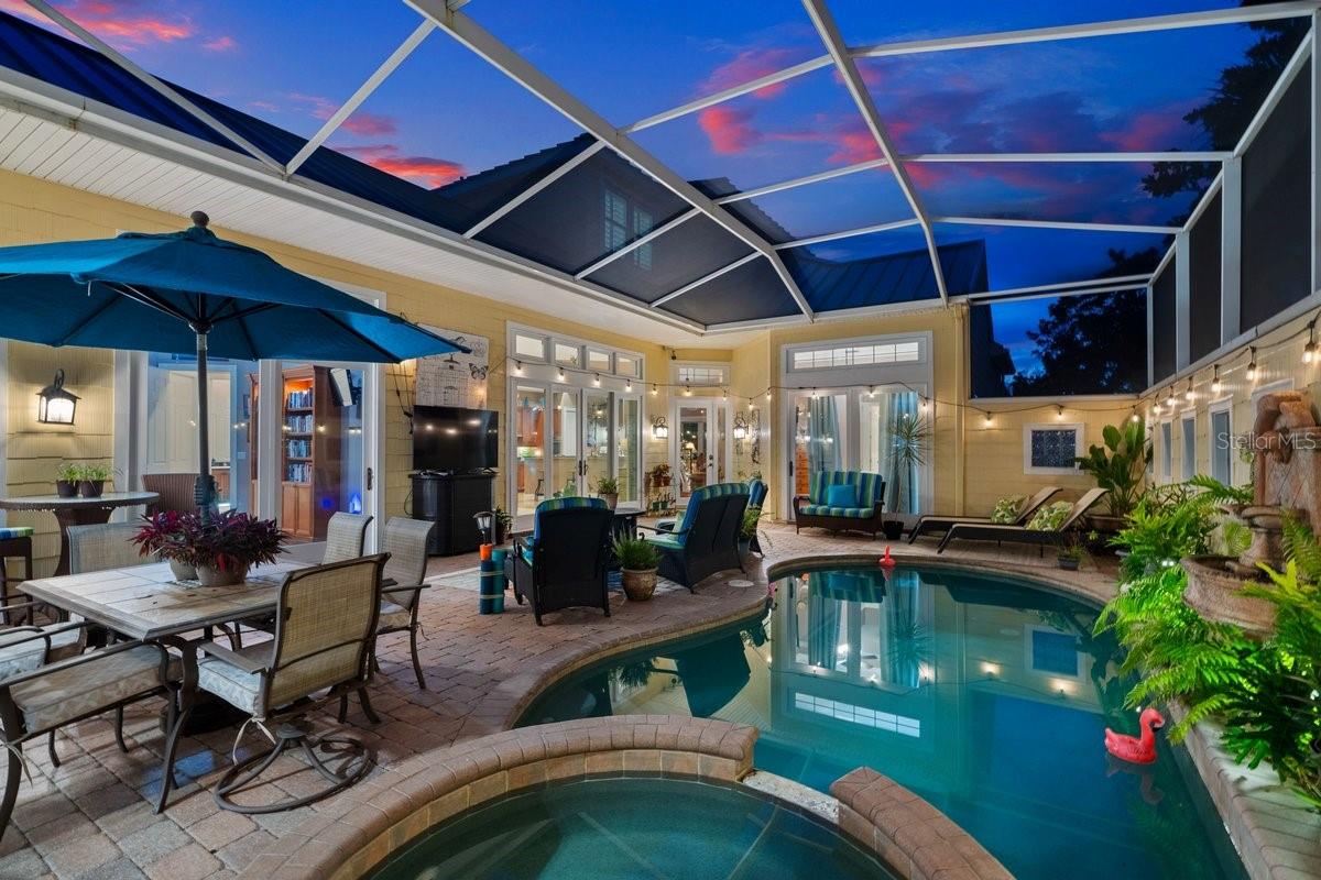 OAK HAMMOCK ESTATES - Residential