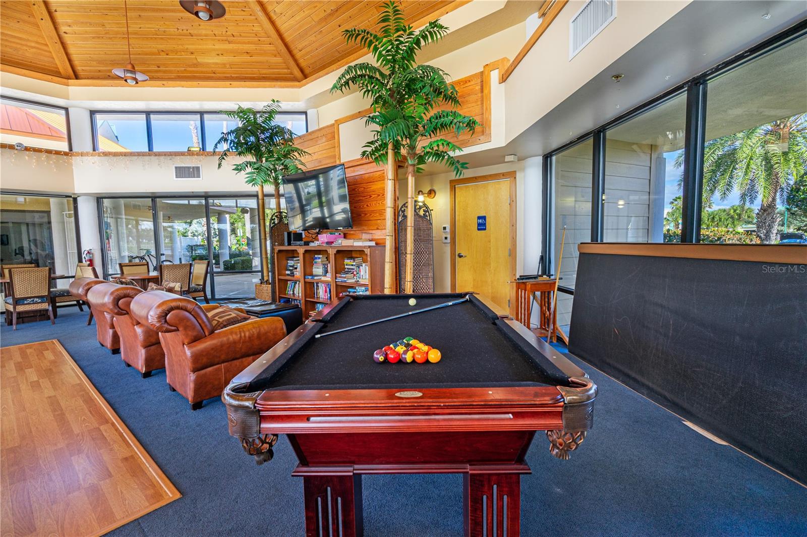 OAK HAMMOCK ESTATES - Residential
