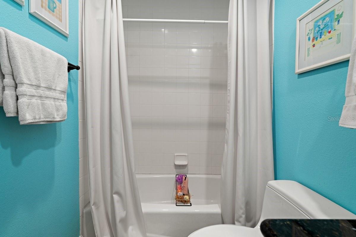OAK HAMMOCK ESTATES - Residential