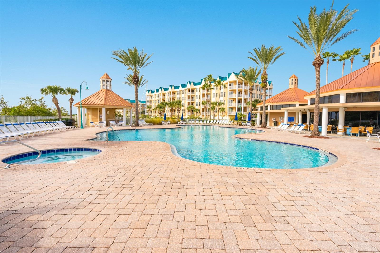 OAK HAMMOCK ESTATES - Residential