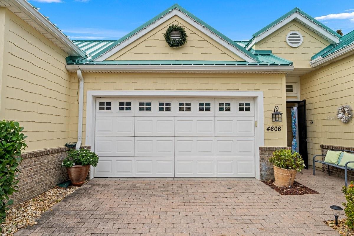 OAK HAMMOCK ESTATES - Residential