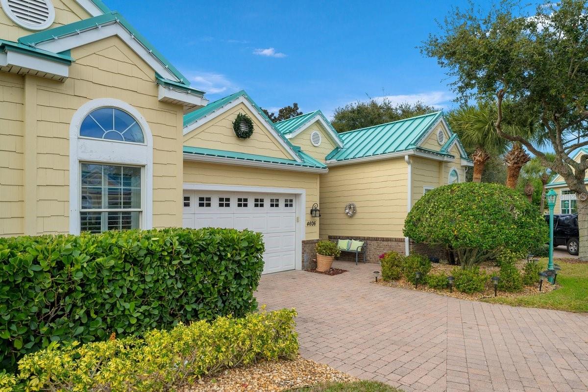 OAK HAMMOCK ESTATES - Residential