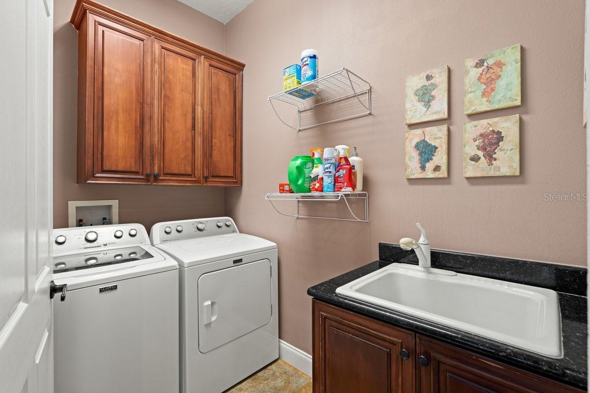 OAK HAMMOCK ESTATES - Residential