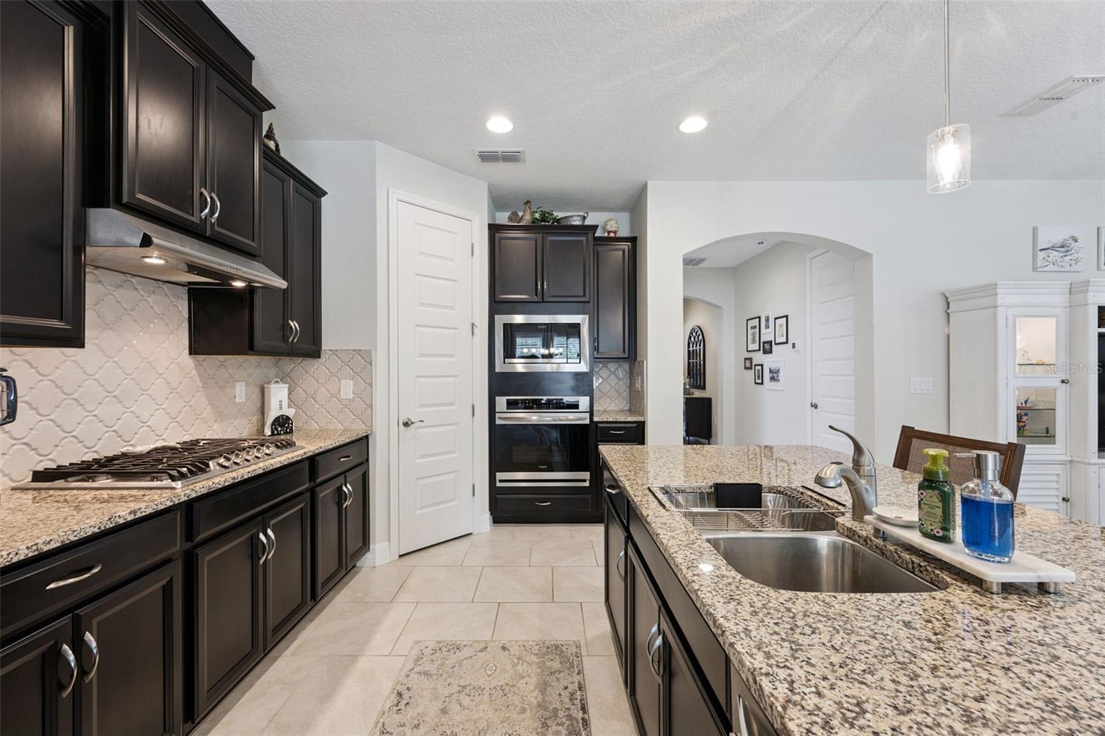 PARKDALE PLACE - Residential