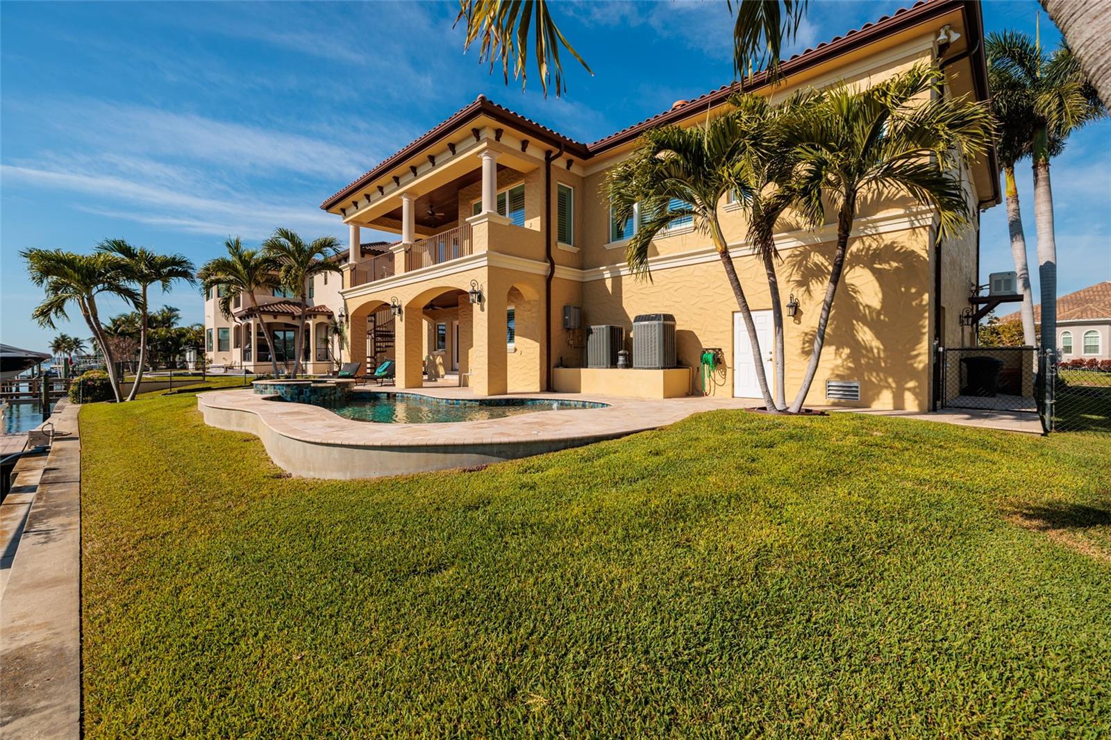 VENETIAN ISLES - Residential