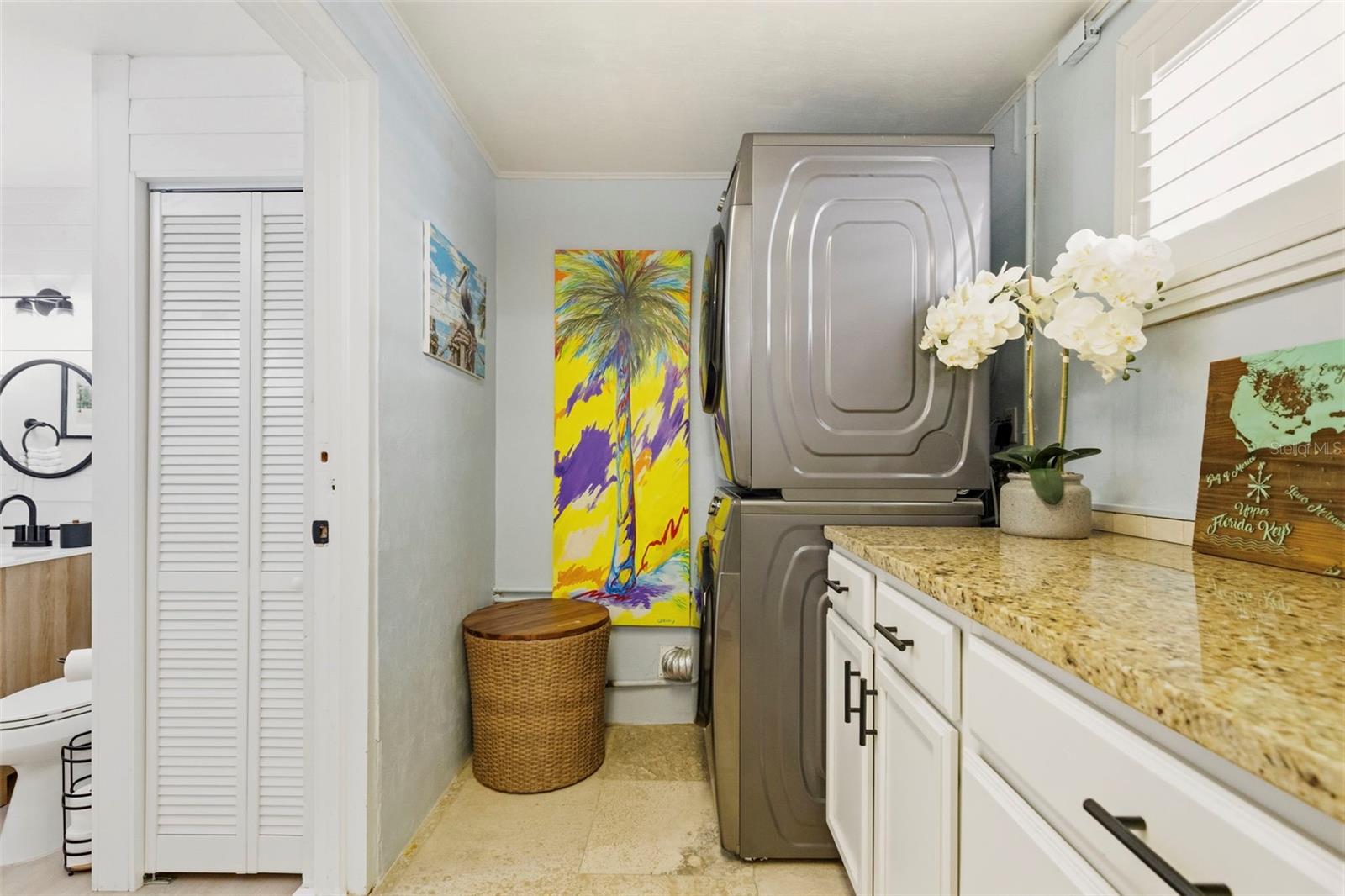 SEABREEZE SHORES IN KINGSTON PARK - Residential