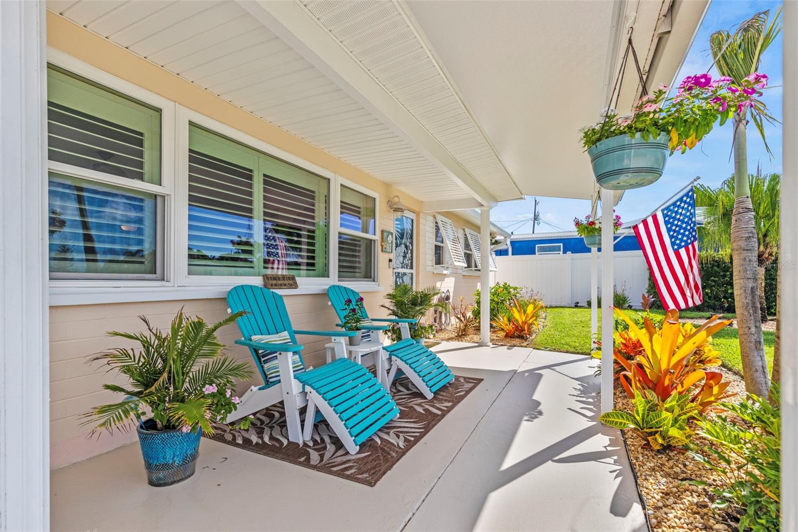 SEABREEZE SHORES IN KINGSTON PARK - Residential