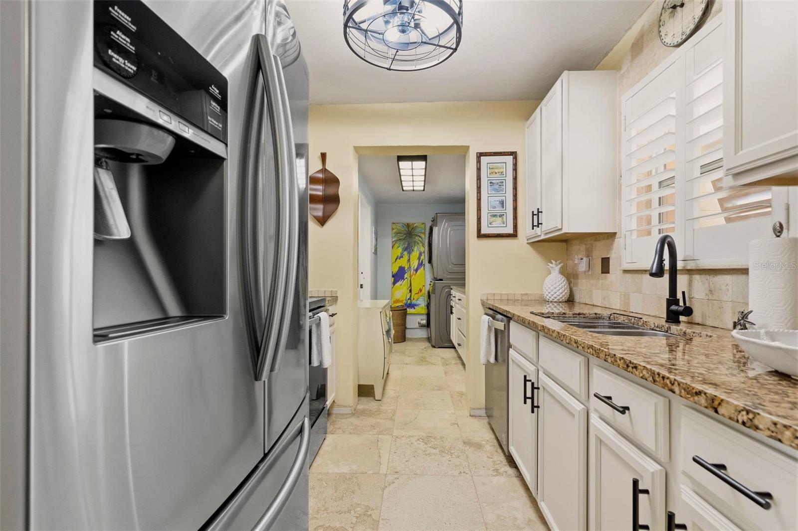 SEABREEZE SHORES IN KINGSTON PARK - Residential