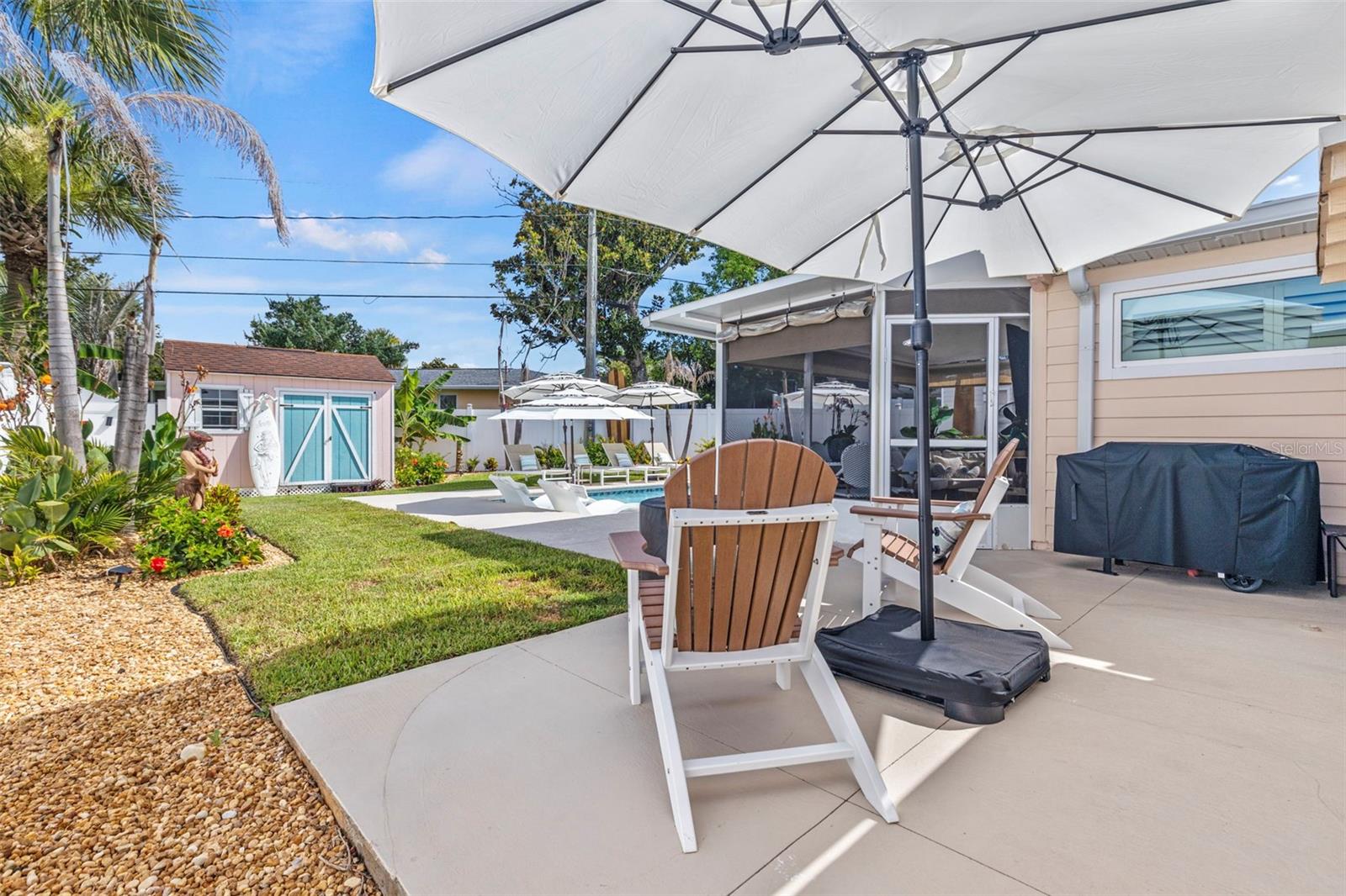 SEABREEZE SHORES IN KINGSTON PARK - Residential