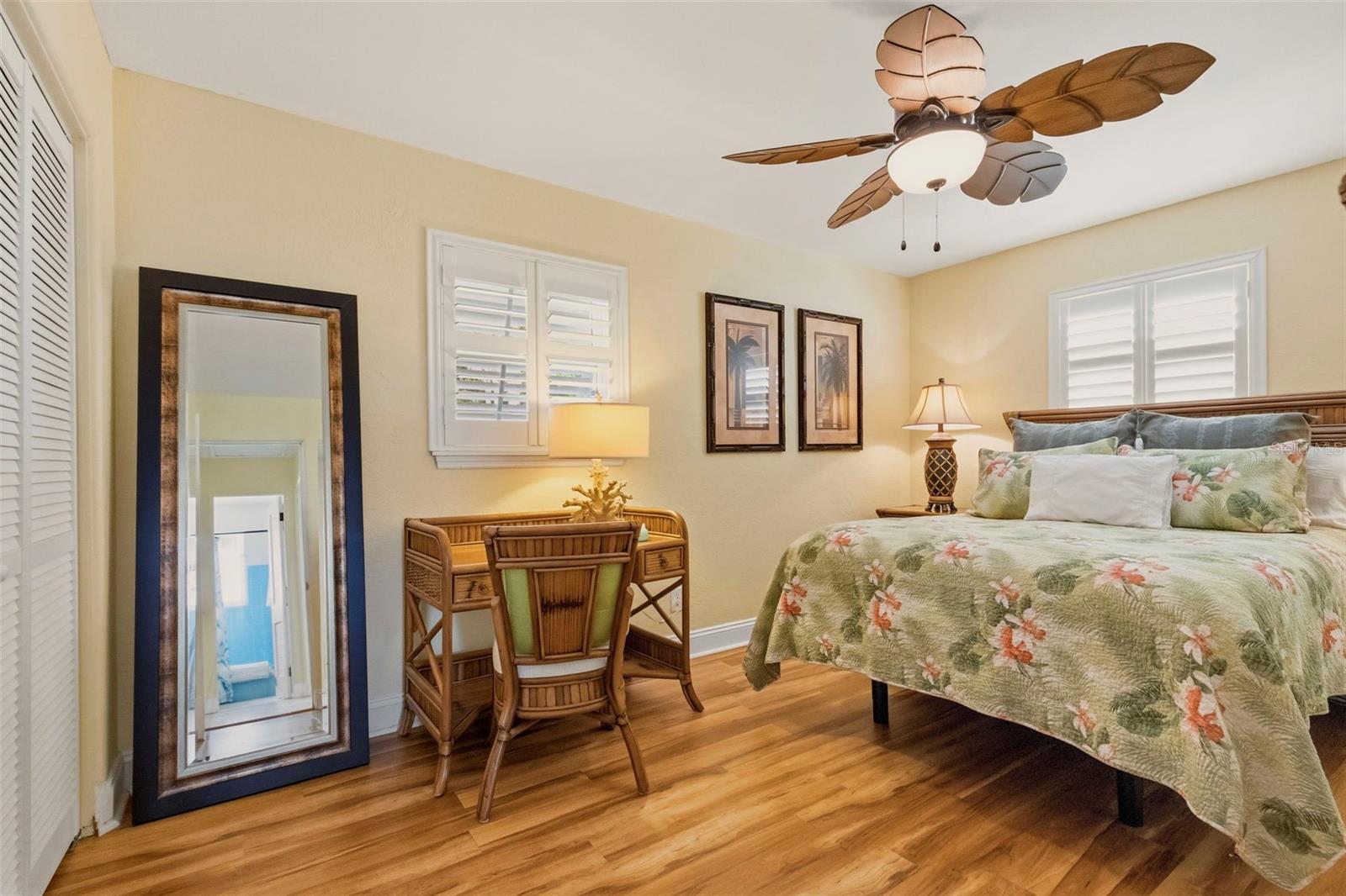 SEABREEZE SHORES IN KINGSTON PARK - Residential