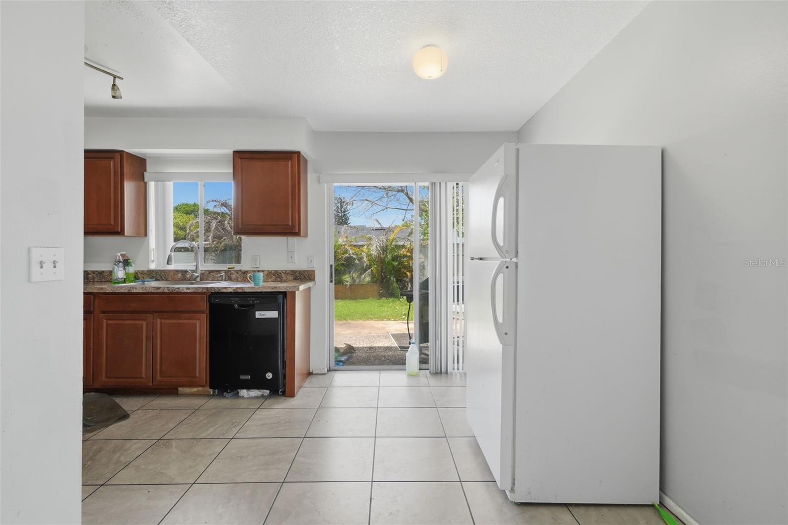 SKY LAKE SOUTHA ADD 02 - Residential