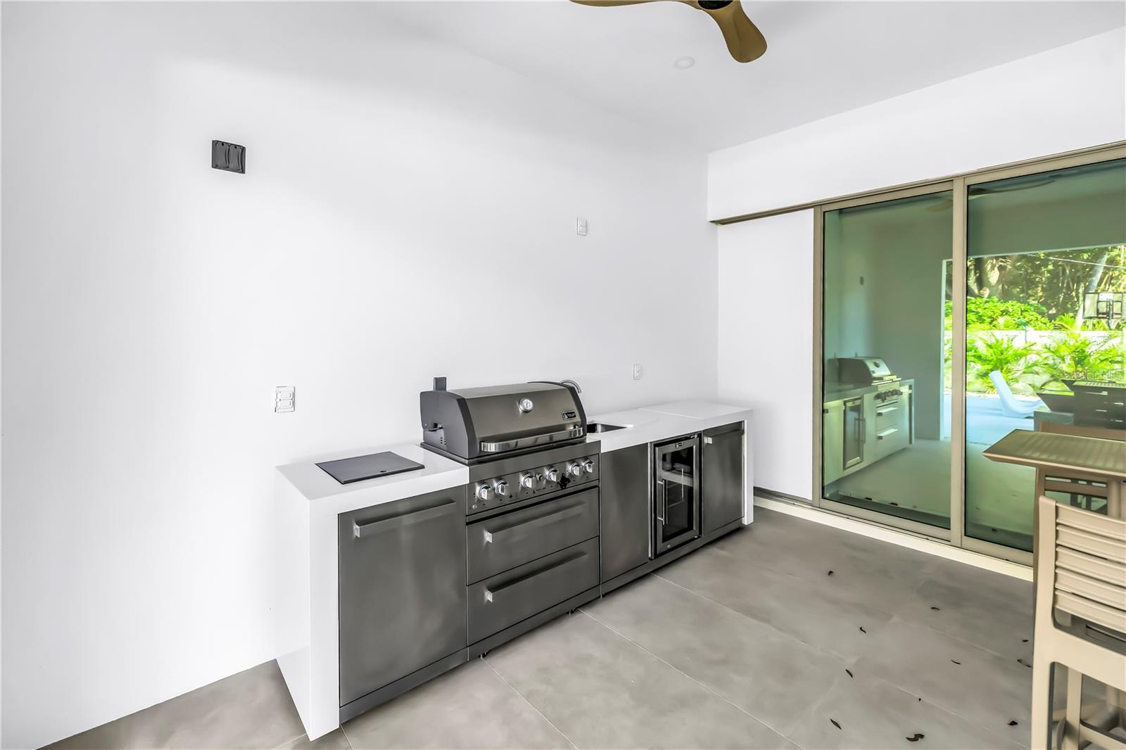 LOMA LINDA PARK - Residential