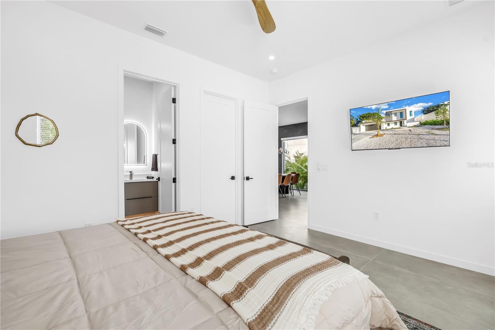 LOMA LINDA PARK - Residential