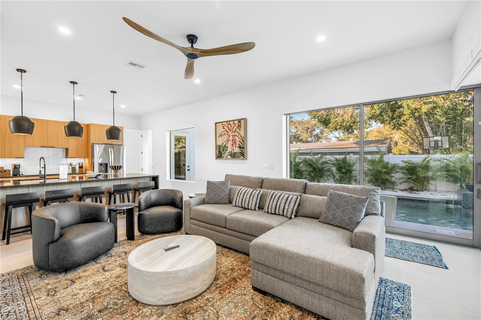 LOMA LINDA PARK - Residential