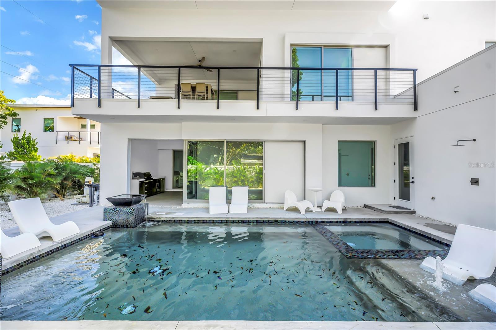 LOMA LINDA PARK - Residential