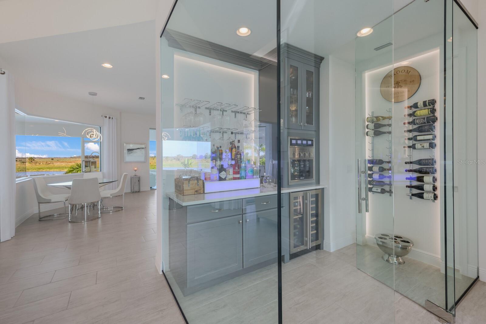 HAMPTON LAKES - Residential
