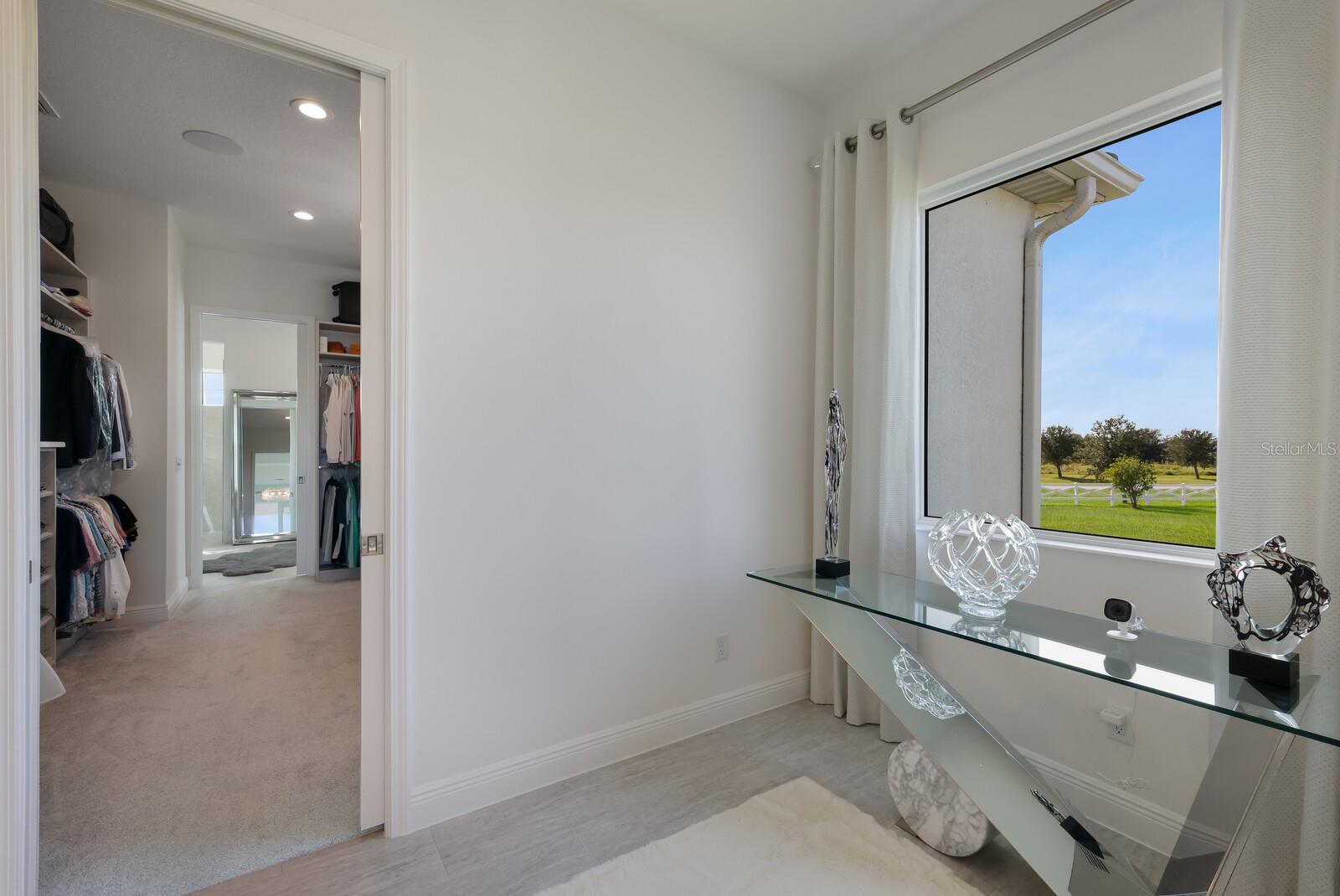 HAMPTON LAKES - Residential