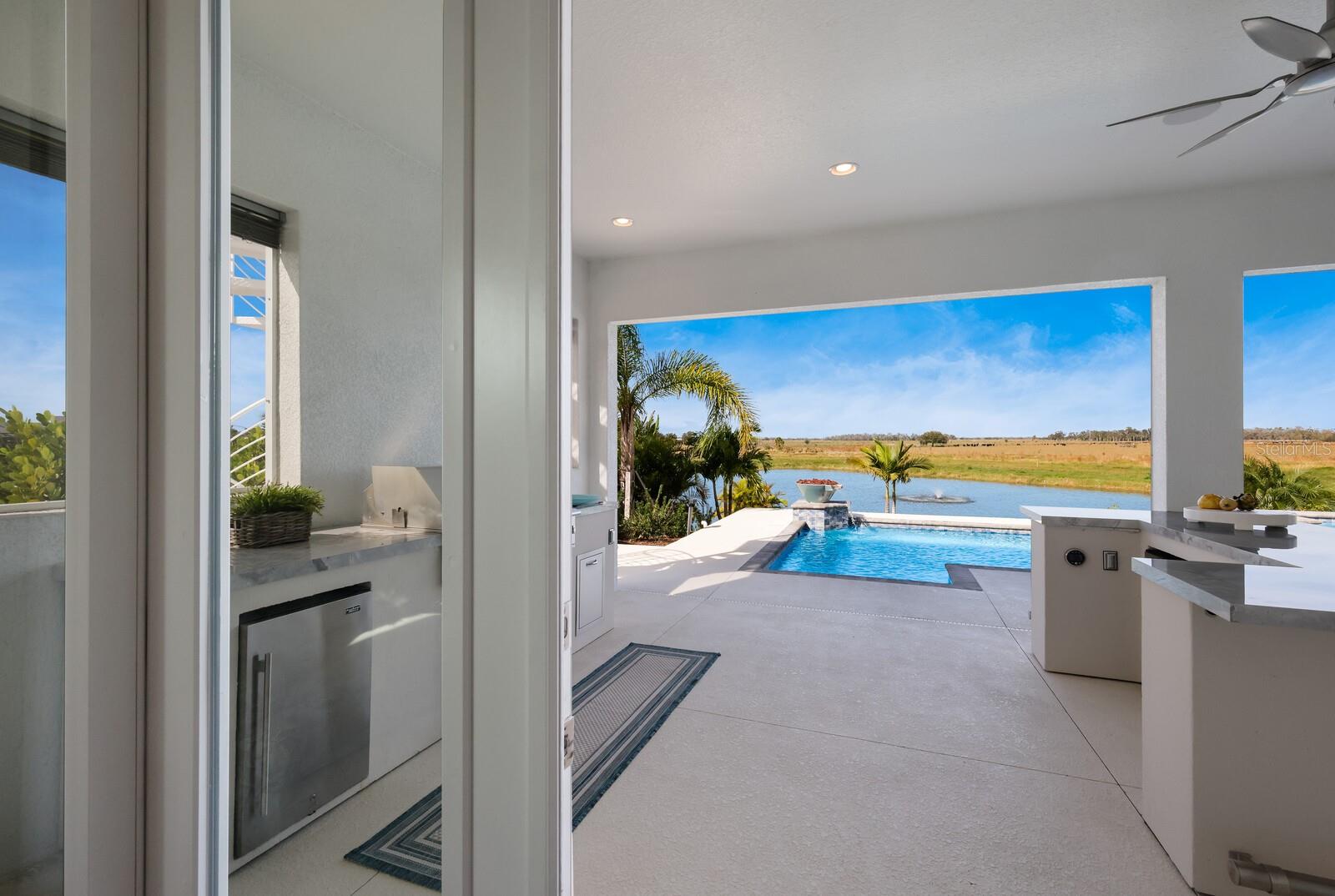 HAMPTON LAKES - Residential