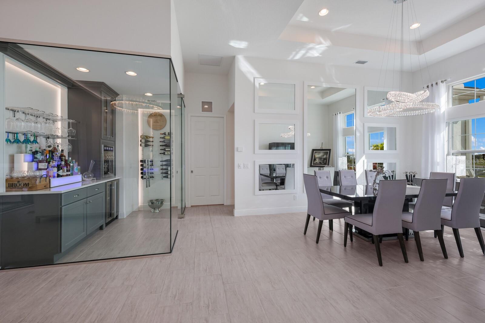 HAMPTON LAKES - Residential