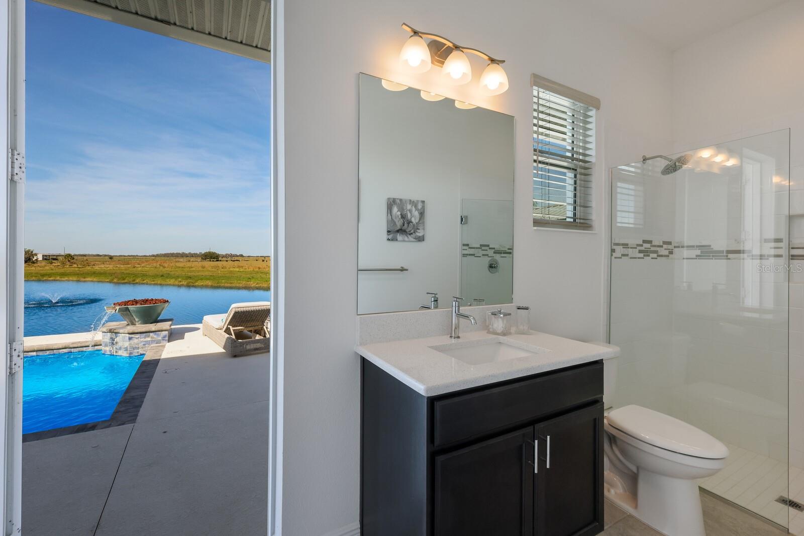 HAMPTON LAKES - Residential
