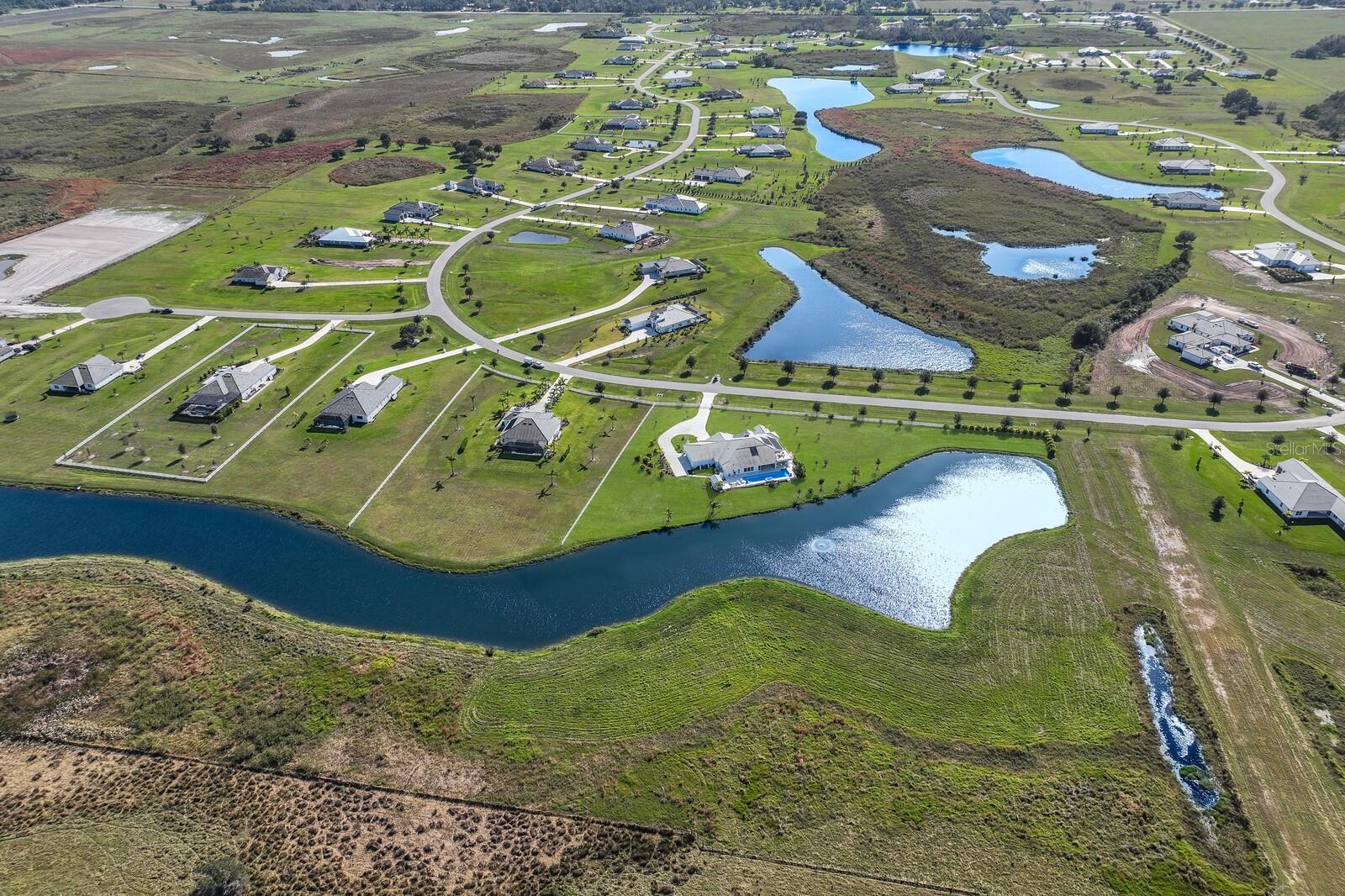 HAMPTON LAKES - Residential