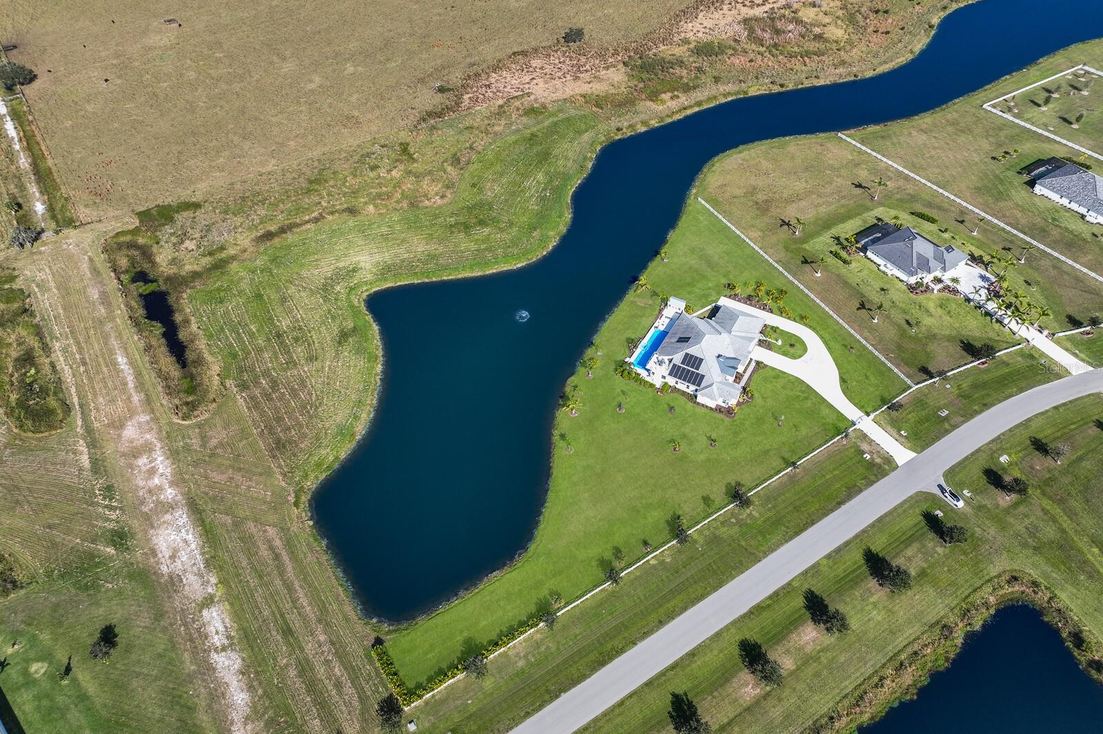 HAMPTON LAKES - Residential