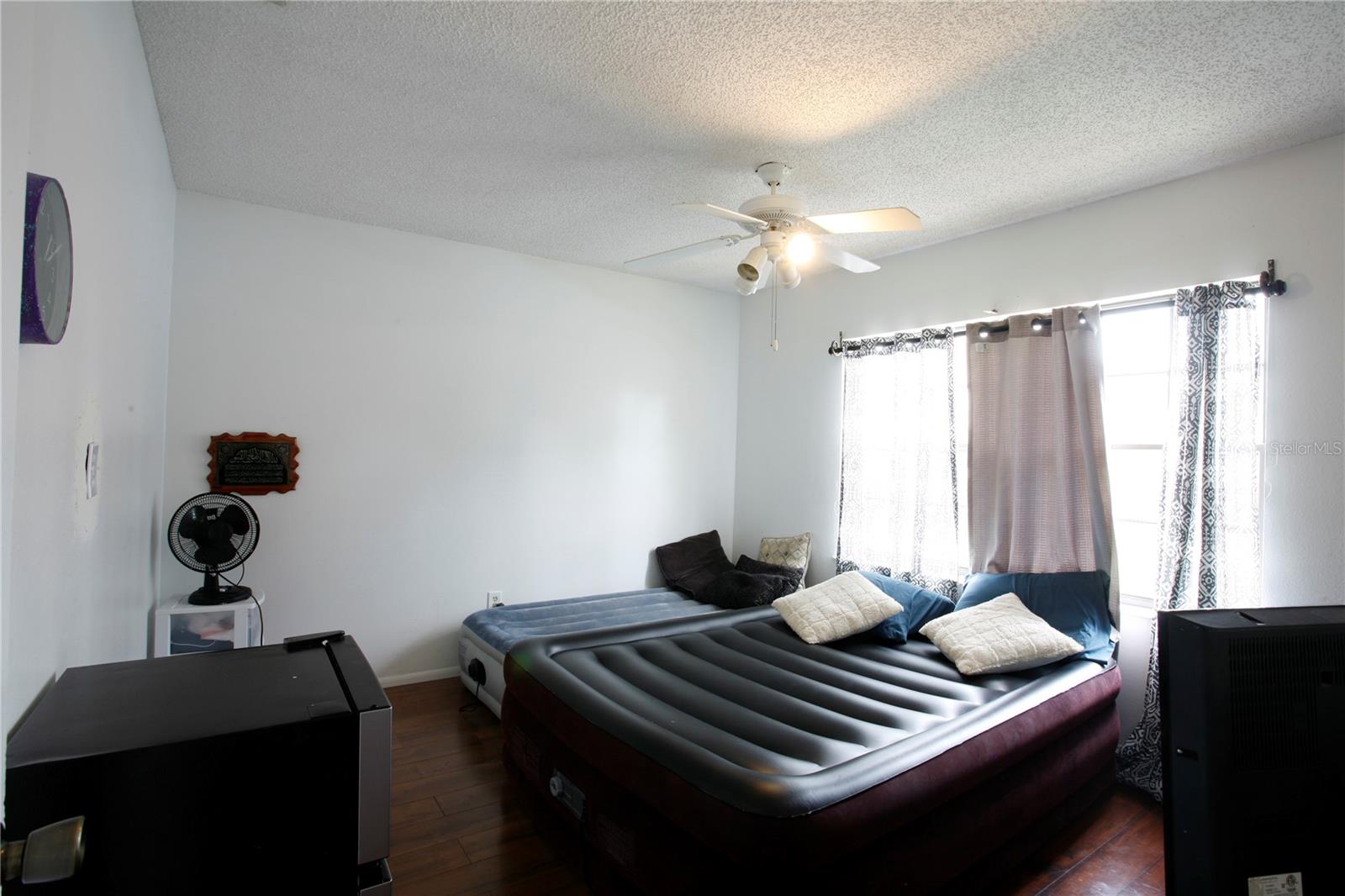 SILVER SPGS SHORES UN 28 - Residential