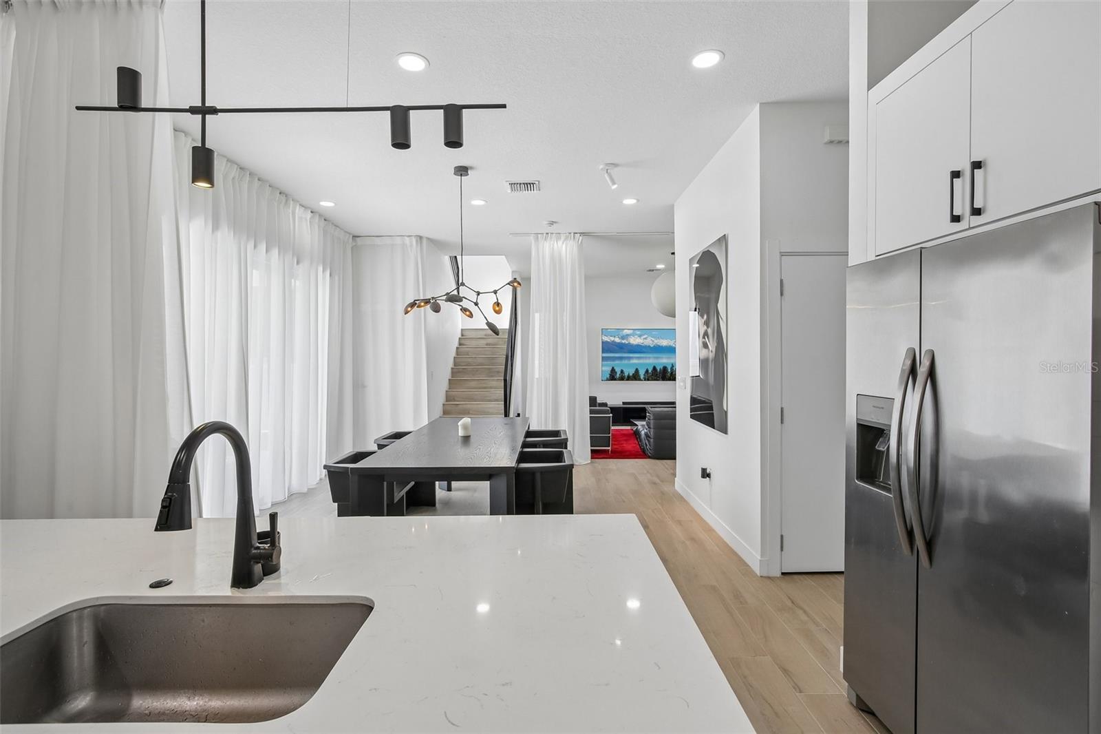 PINECREST VILLA ADD 1 - Residential