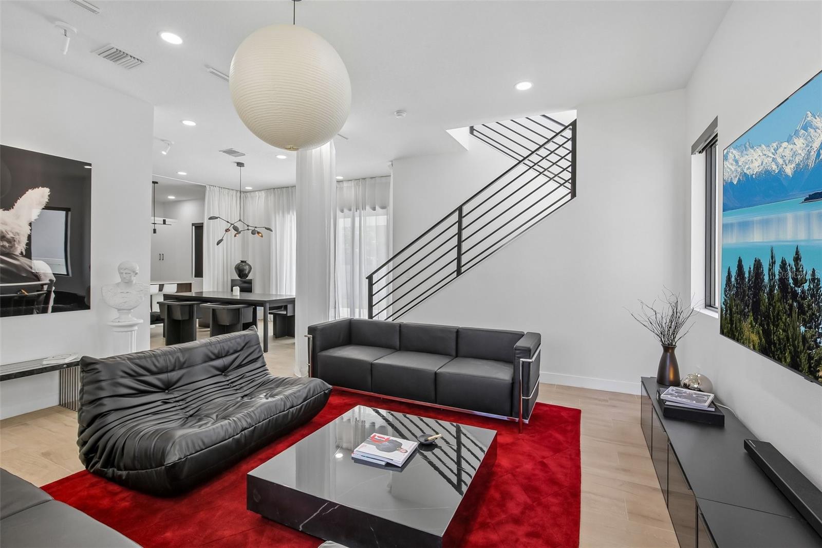 PINECREST VILLA ADD 1 - Residential