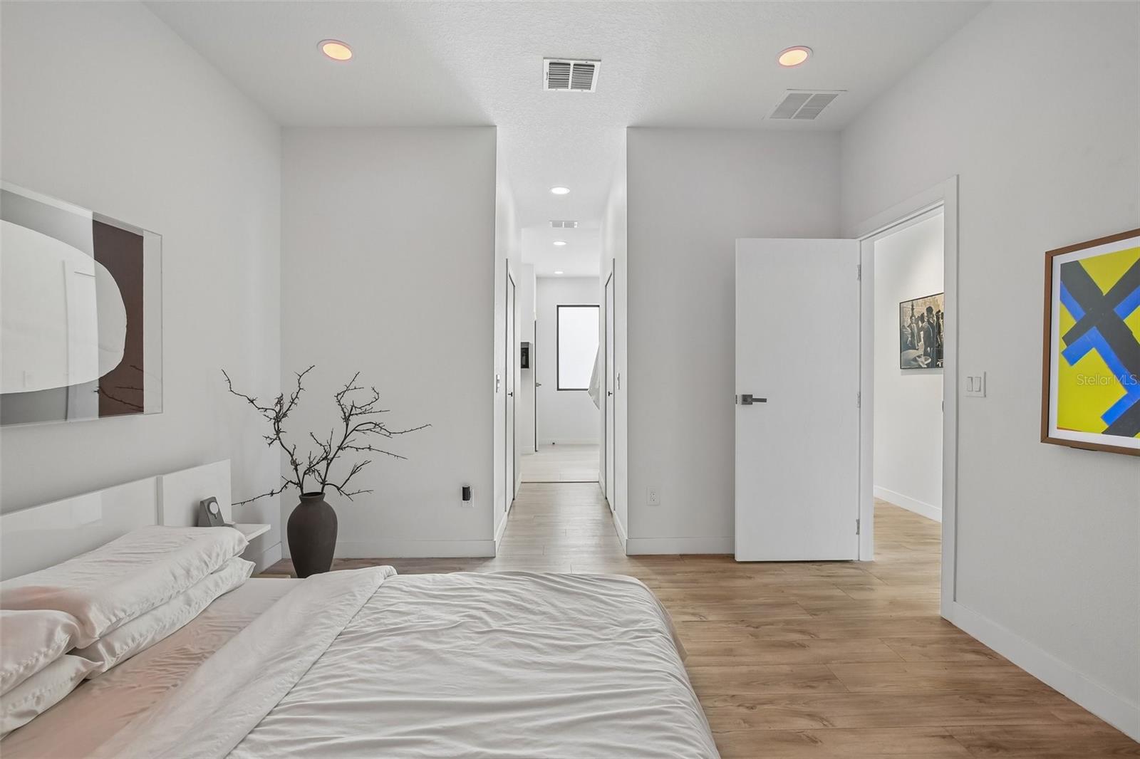 PINECREST VILLA ADD 1 - Residential