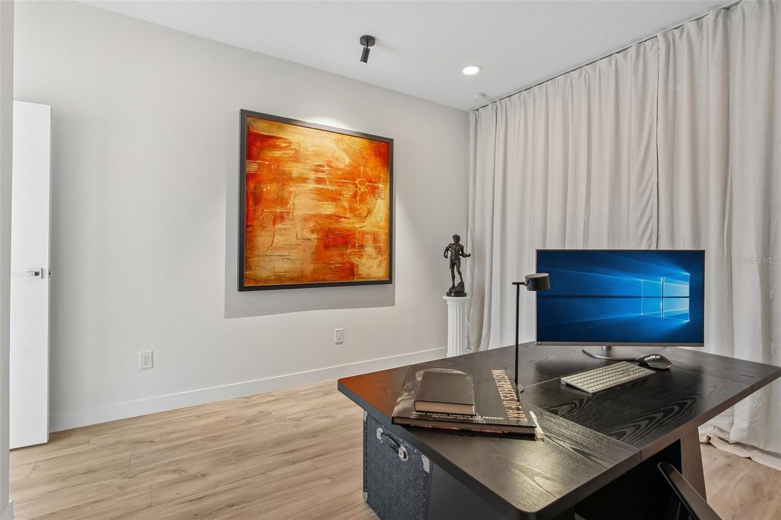 PINECREST VILLA ADD 1 - Residential