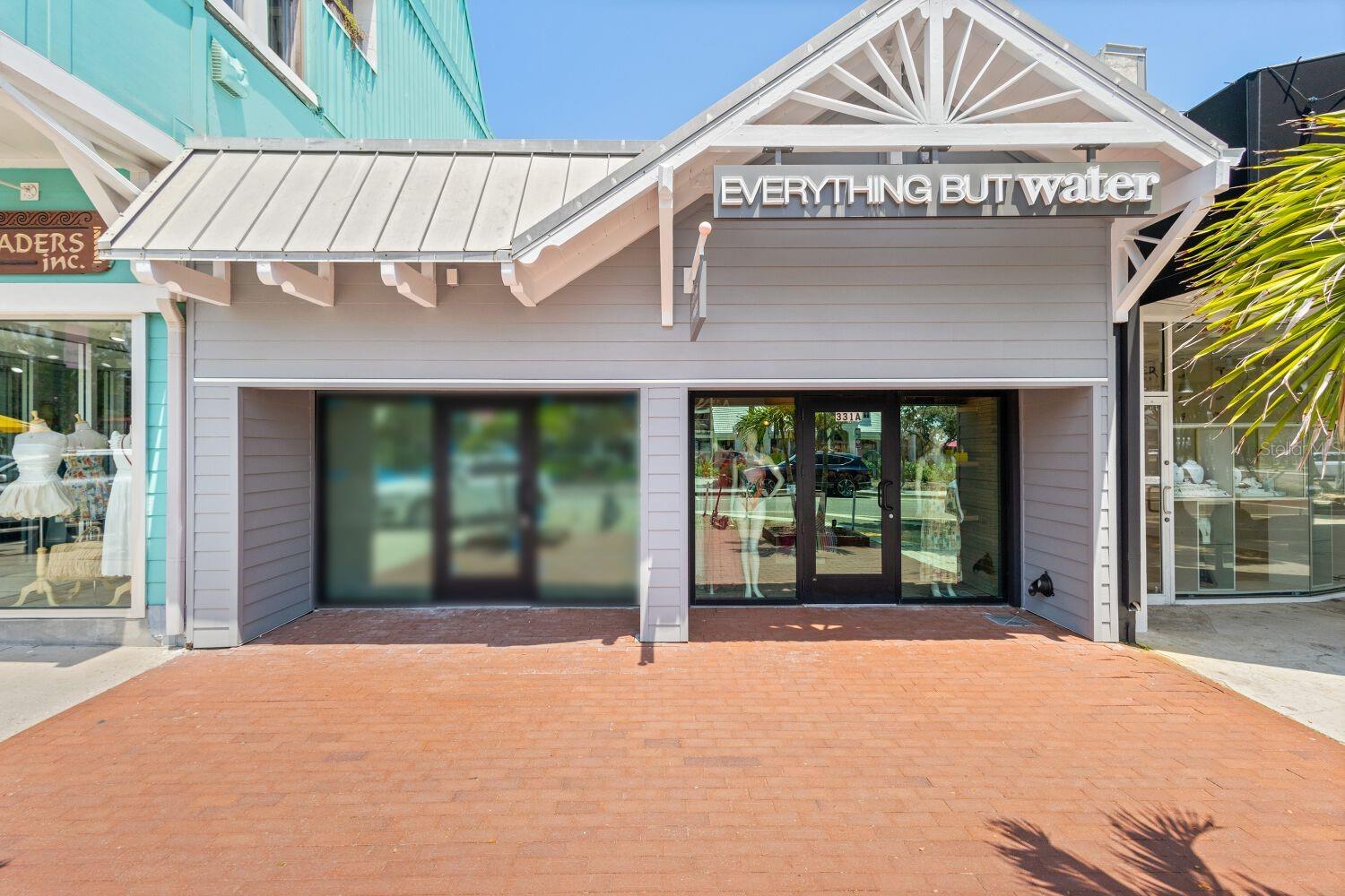 SAINT ARMANDS DIV JOHN RINGLING ESTATES - Commercial Sale
