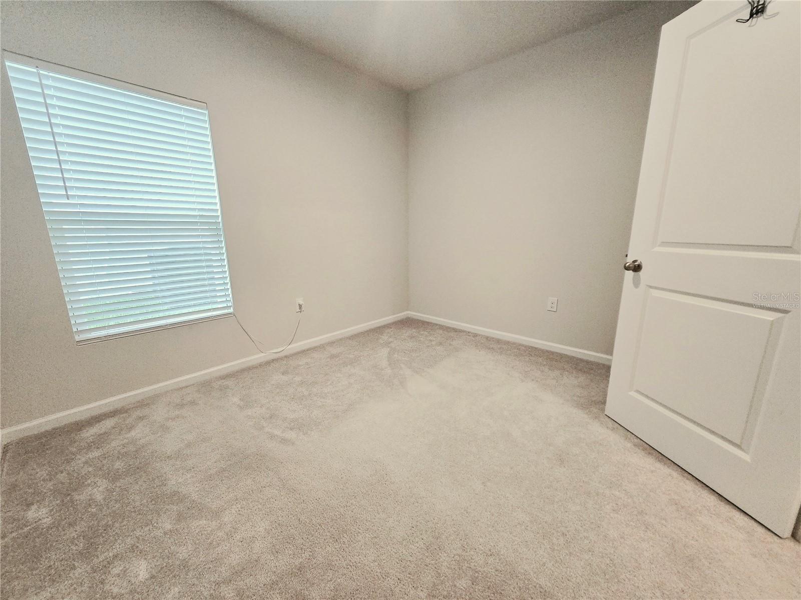 LAUREL GLEN - Residential Lease