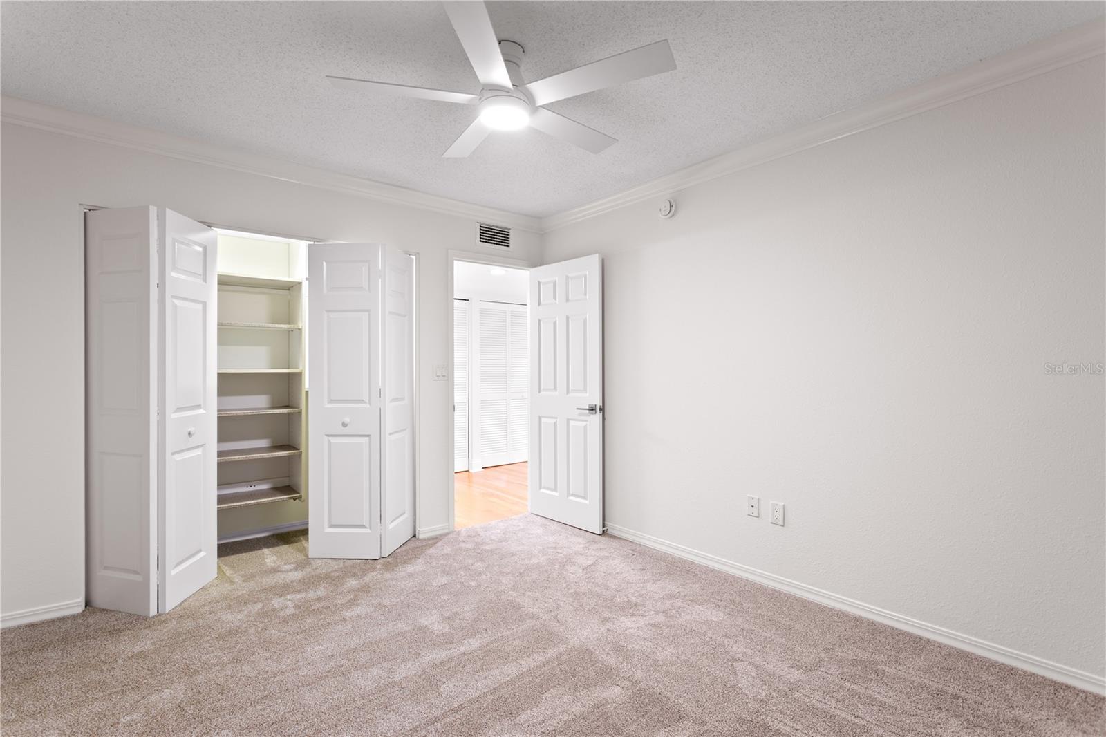 HARBOUR HILL CONDO - Residential