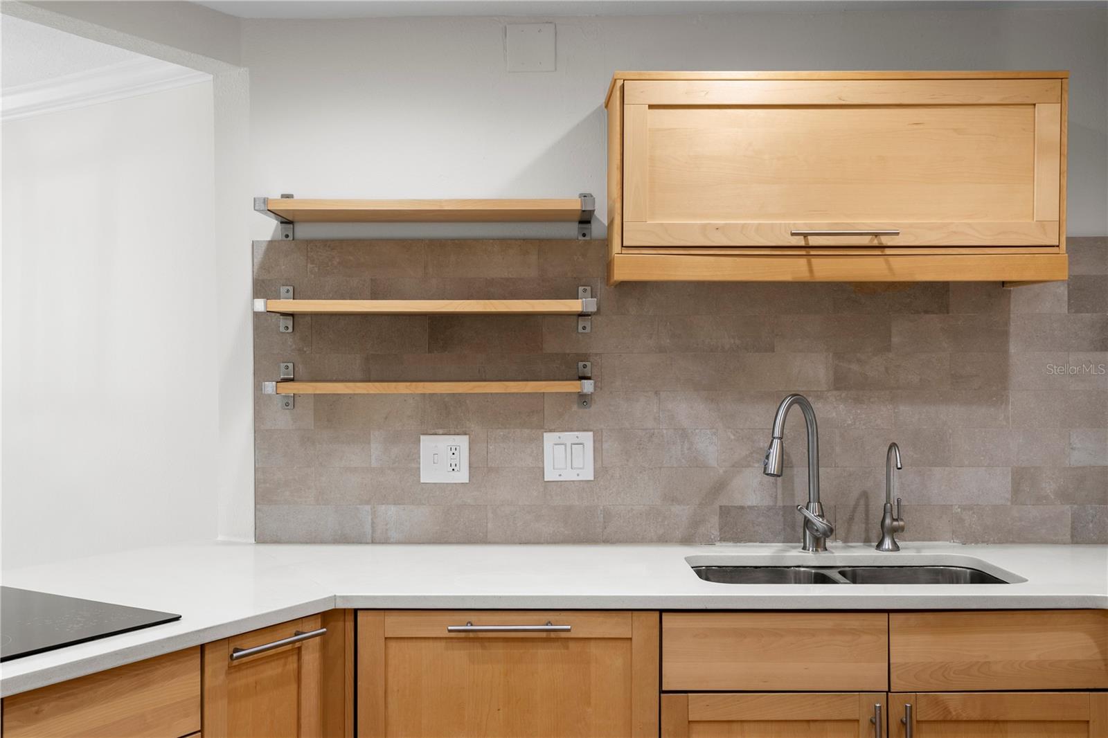 HARBOUR HILL CONDO - Residential