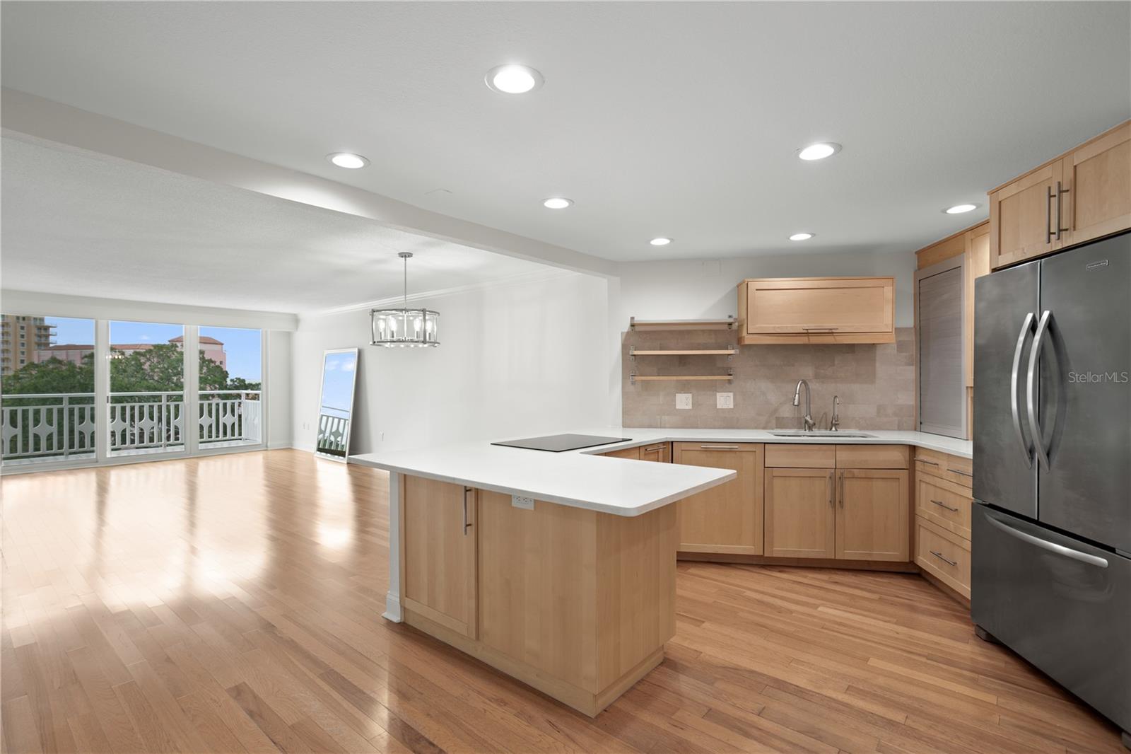 HARBOUR HILL CONDO - Residential