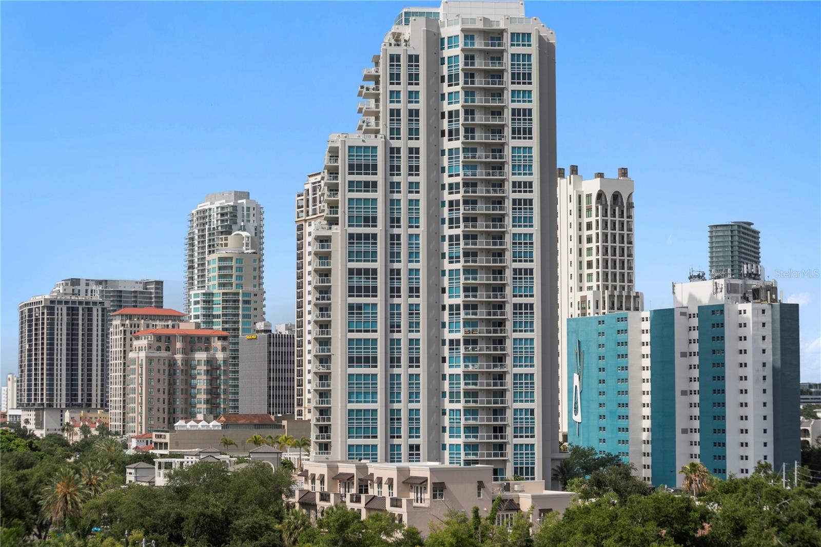 HARBOUR HILL CONDO - Residential