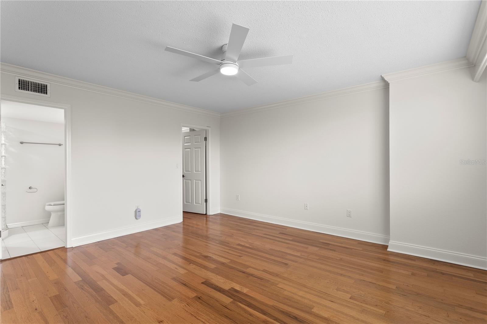 HARBOUR HILL CONDO - Residential